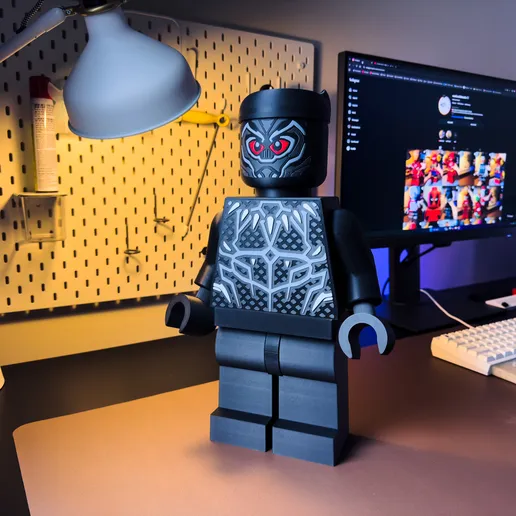 Black Panther Modular Figure