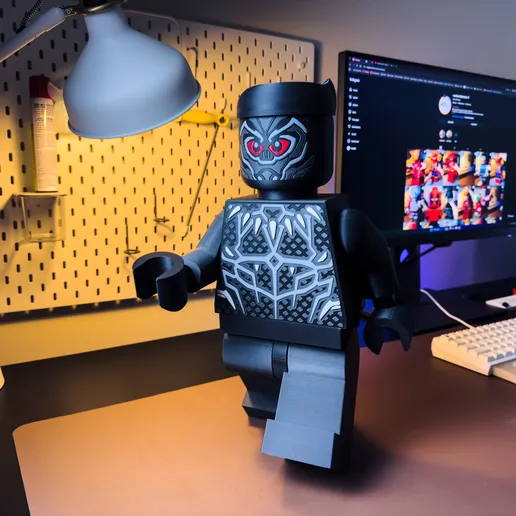 Black Panther Modular Figure