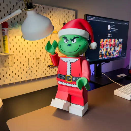 GRINCH Modular Figure!