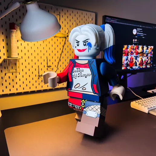 Harley Quinn Modular Figure