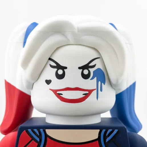 Harley Quinn Modular Figure